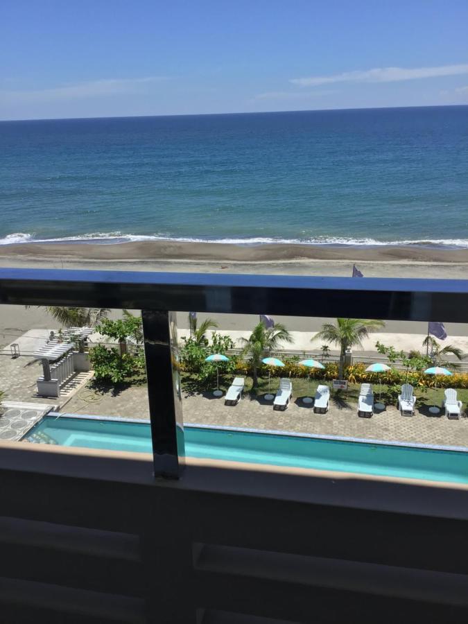 Em Royalle Hotel & Beach Resort San Juan (La Union) Exterior foto