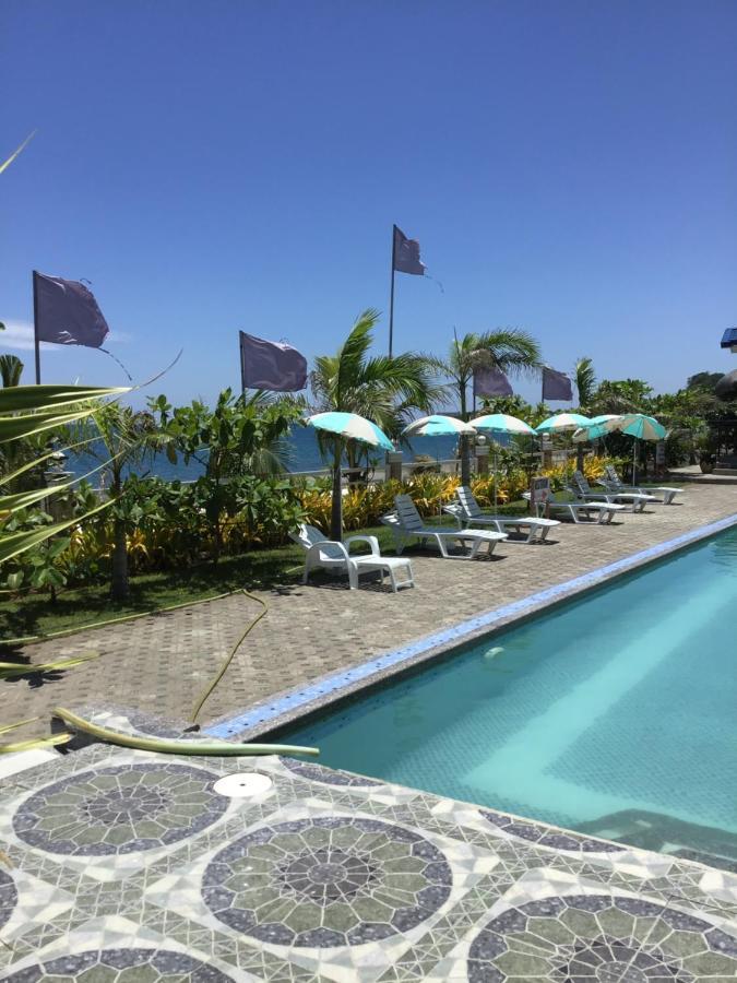 Em Royalle Hotel & Beach Resort San Juan (La Union) Exterior foto