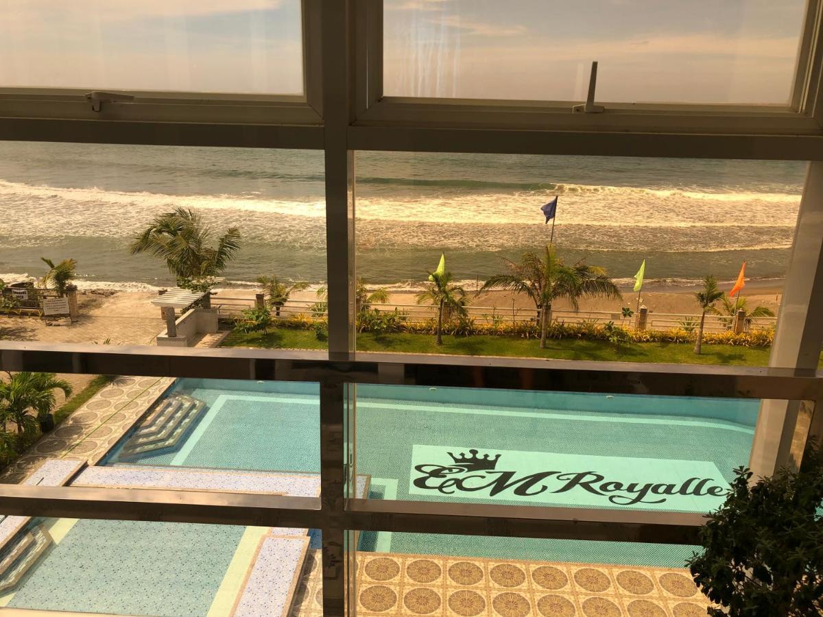 Em Royalle Hotel & Beach Resort San Juan (La Union) Exterior foto